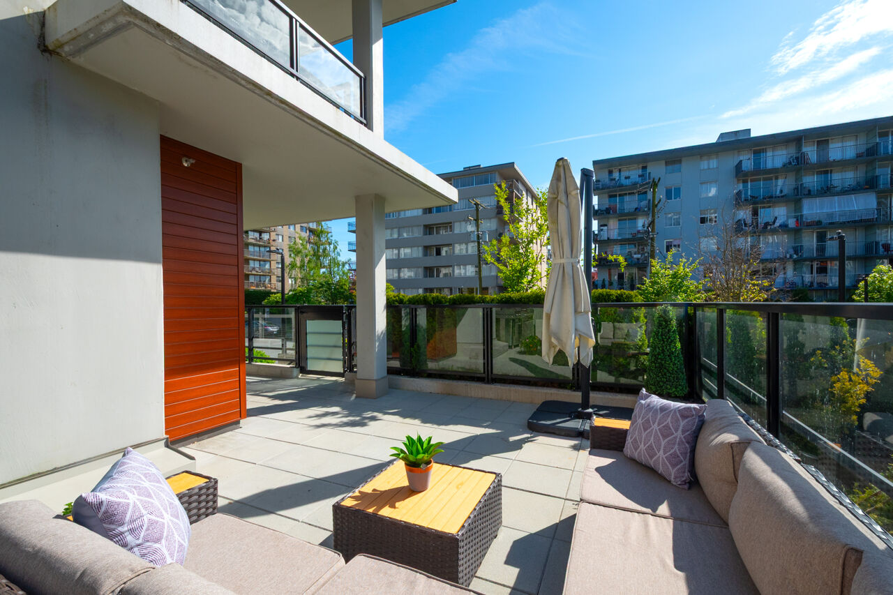 TH13-108 E 8th Street