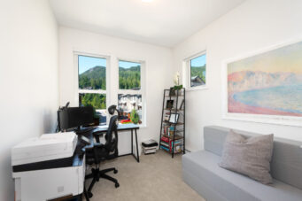 13-351 Copper Drive