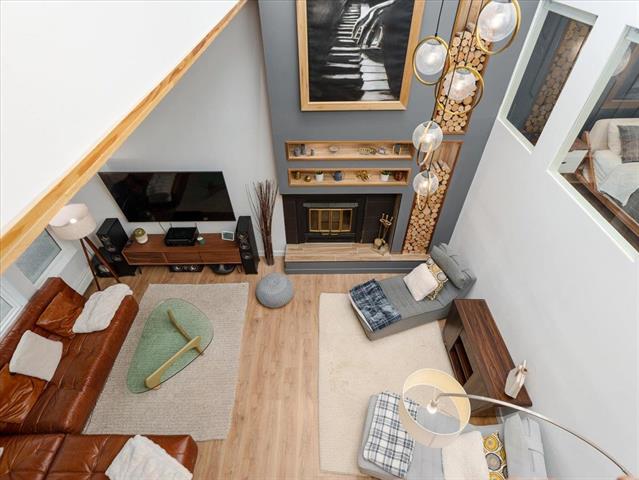 1039 W Keith Road