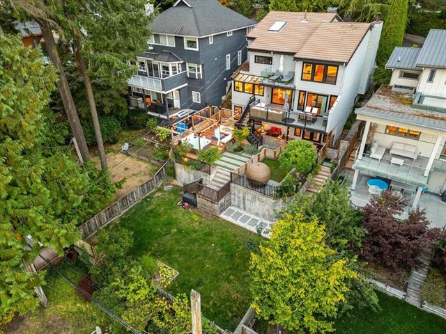 1039 W Keith Road