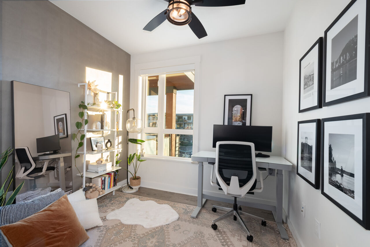 417 733 W 14th Street