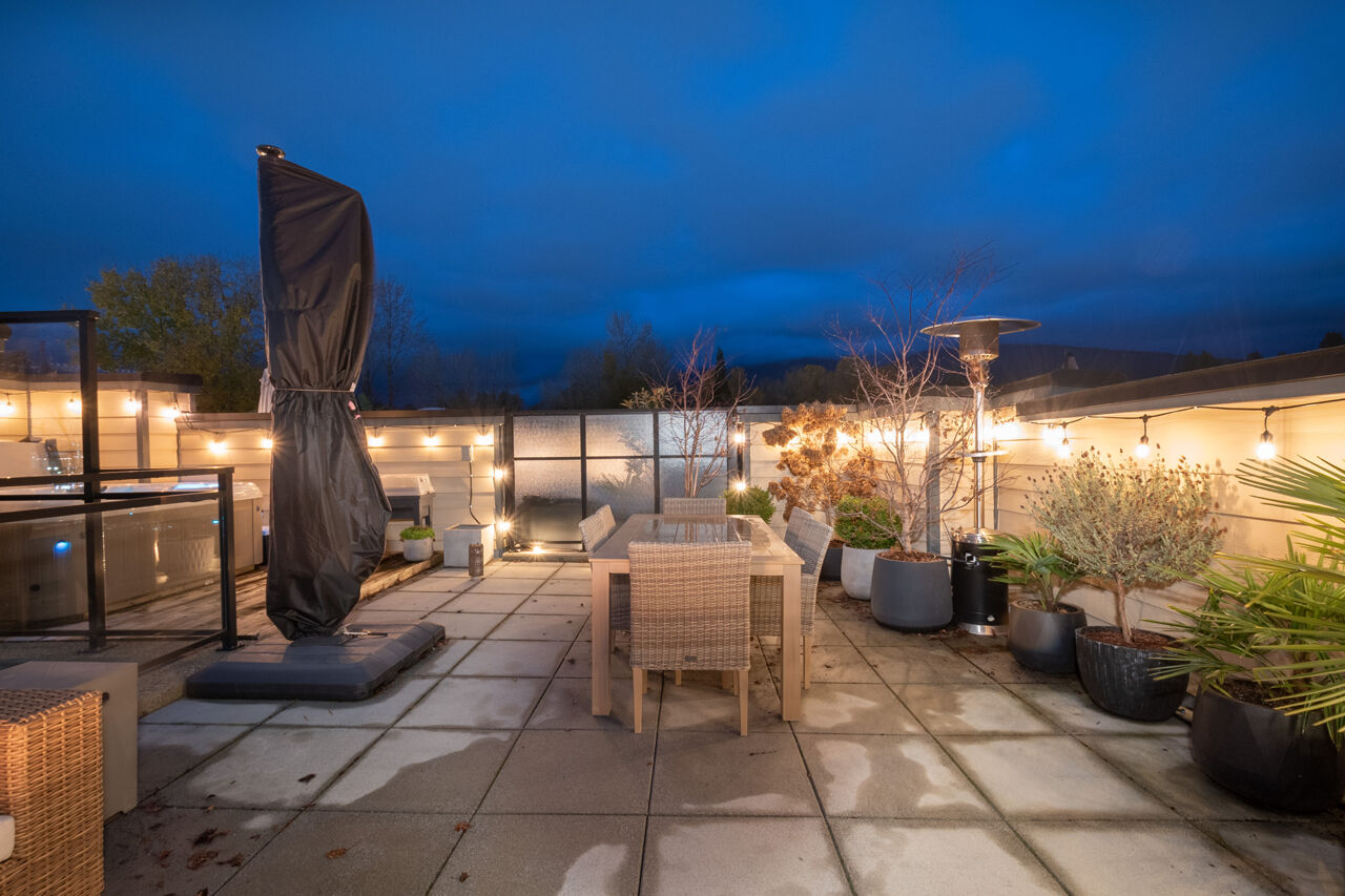 417 733 W 14th Street