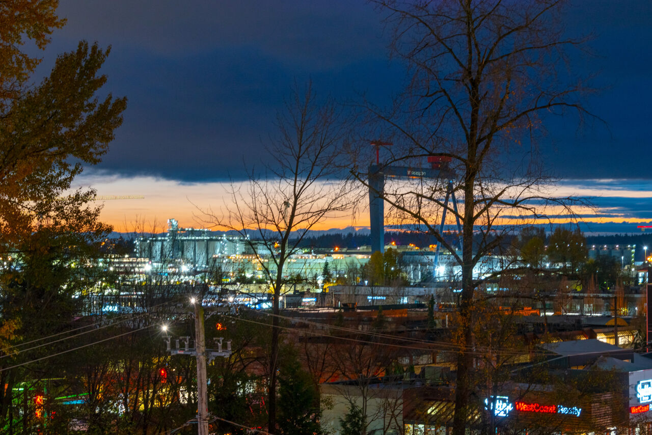 417 733 W 14th Street