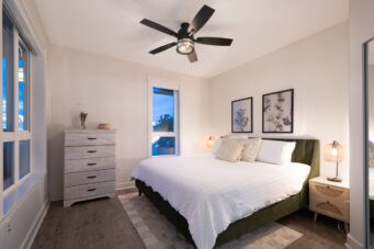 417 733 W 14th Street