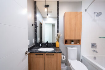 417 733 W 14th Street