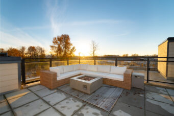 417 733 W 14th Street