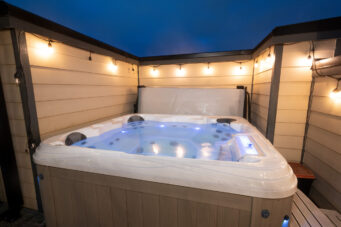 417 733 W 14th Street