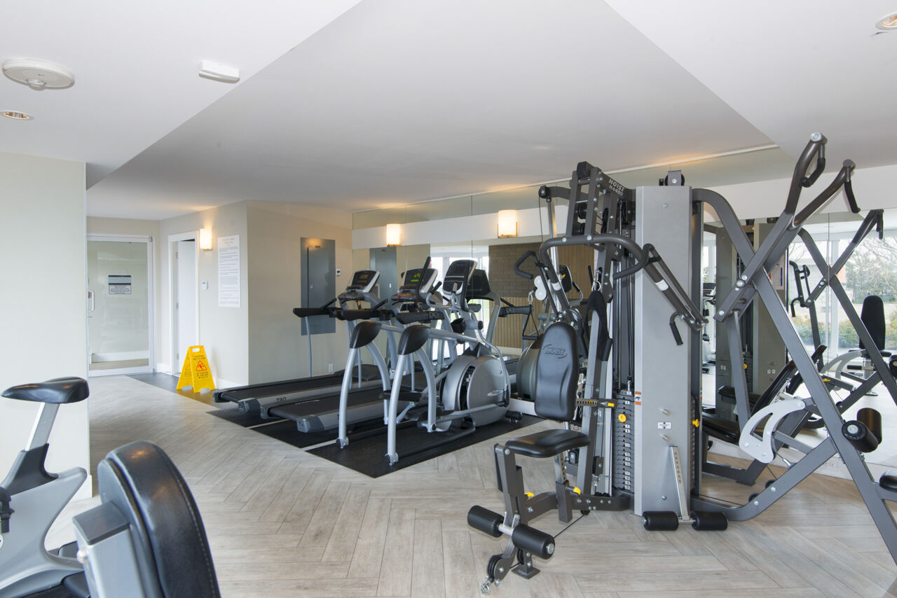 3009-4189 Halifax St