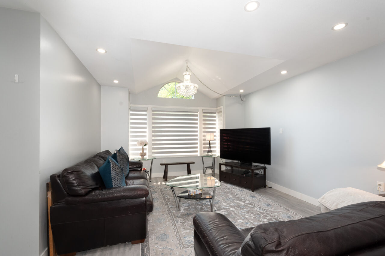 5358 Westminster Avenue