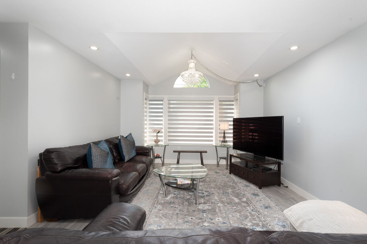 5358 Westminster Avenue