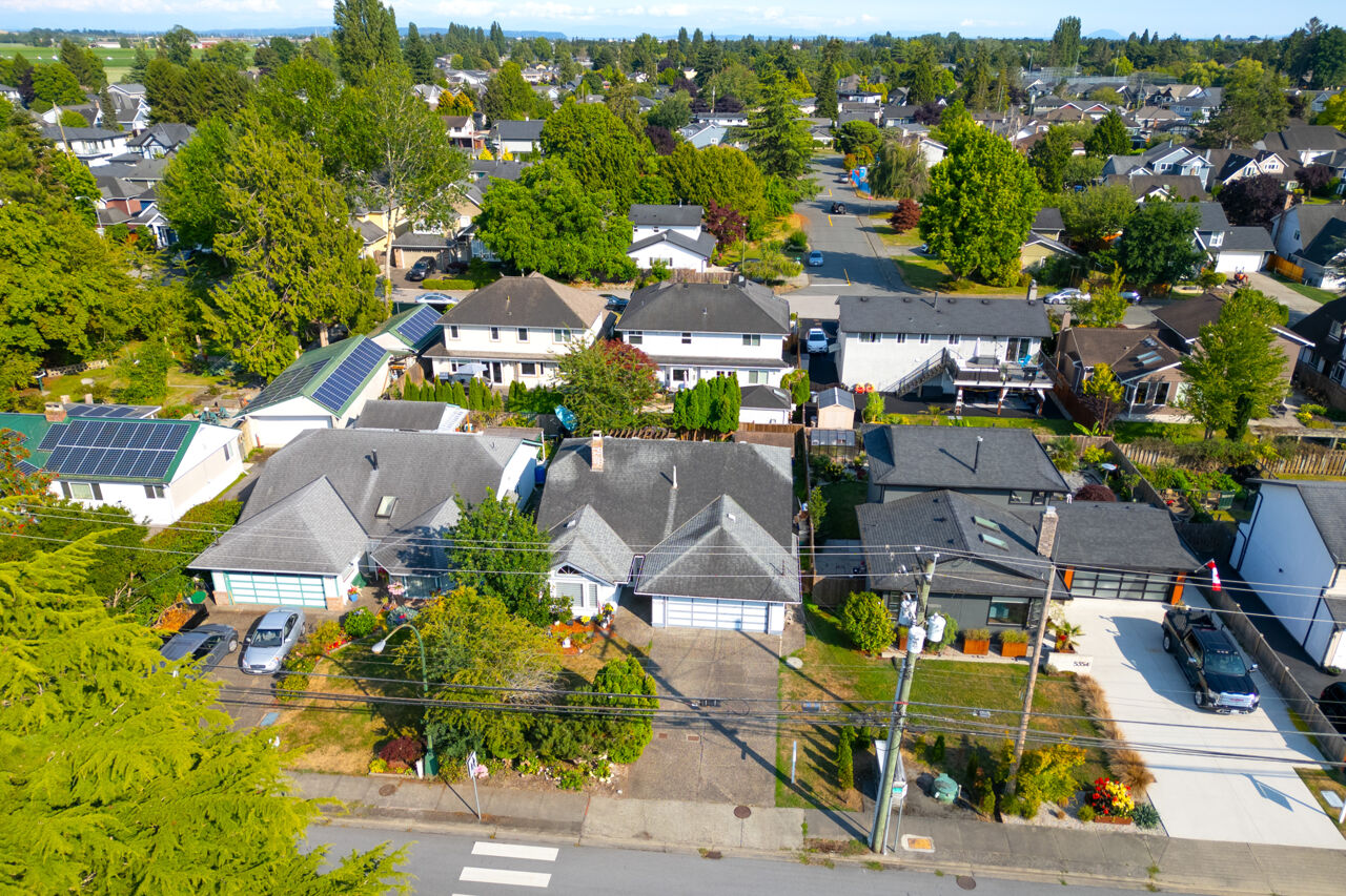 5358 Westminster Avenue
