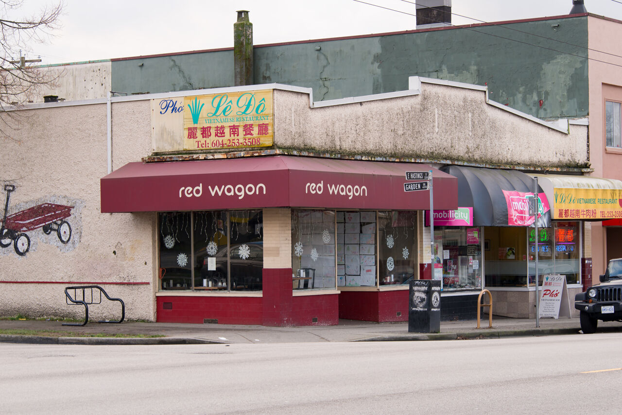 112 2250 Oxford St